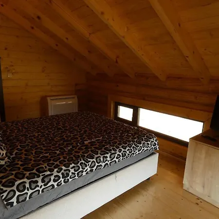 Maison d'hôtes Guest House Qzovir Malo Buchino Ivanyane