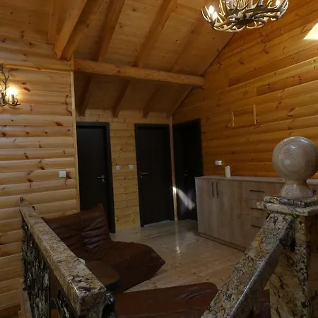 Maison d'hôtes Guest House Qzovir Malo Buchino Ivanyane
